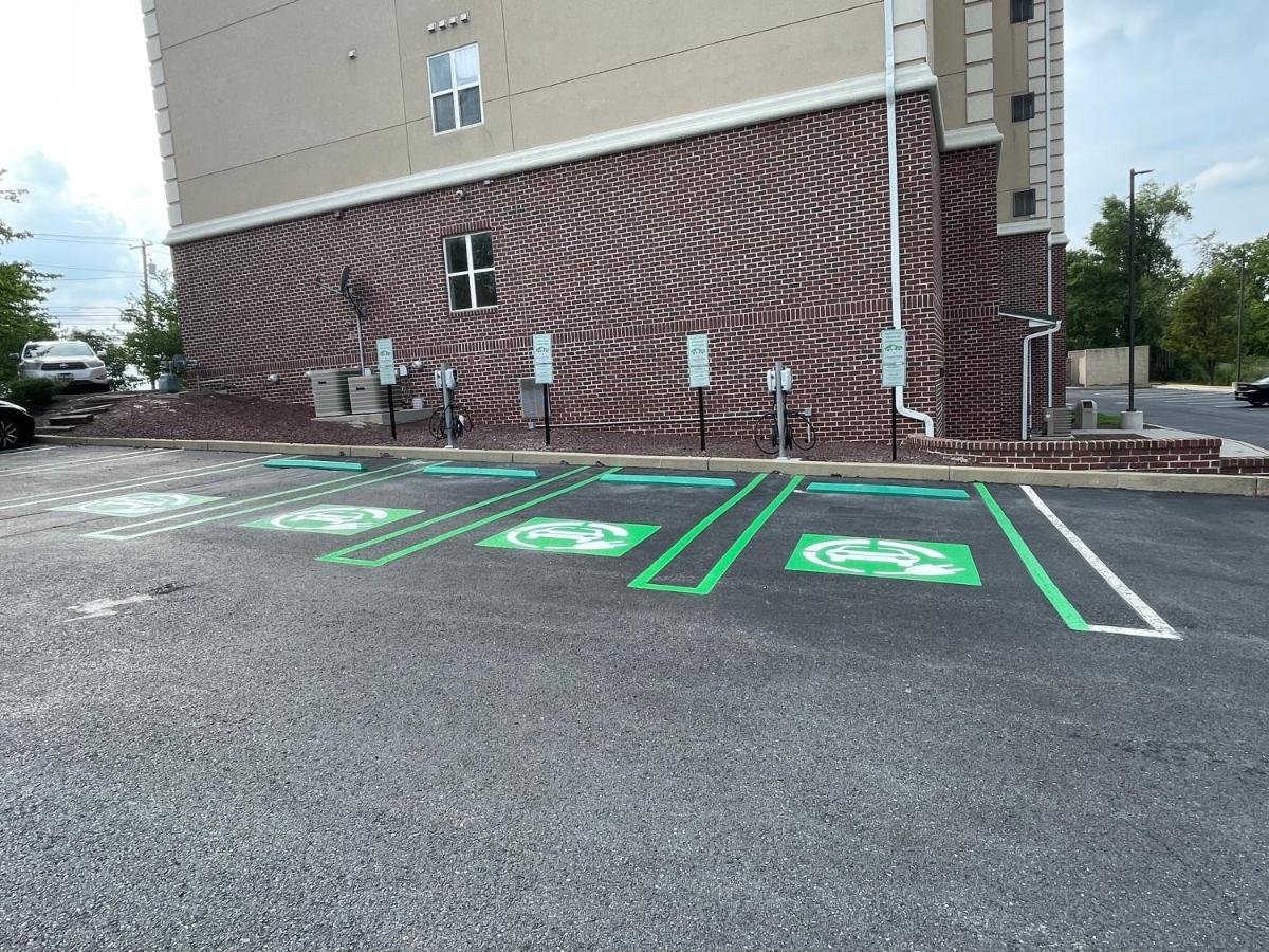 Country Inn & Suites By Radisson, Harrisburg - Hershey West, Pa Bagian luar foto