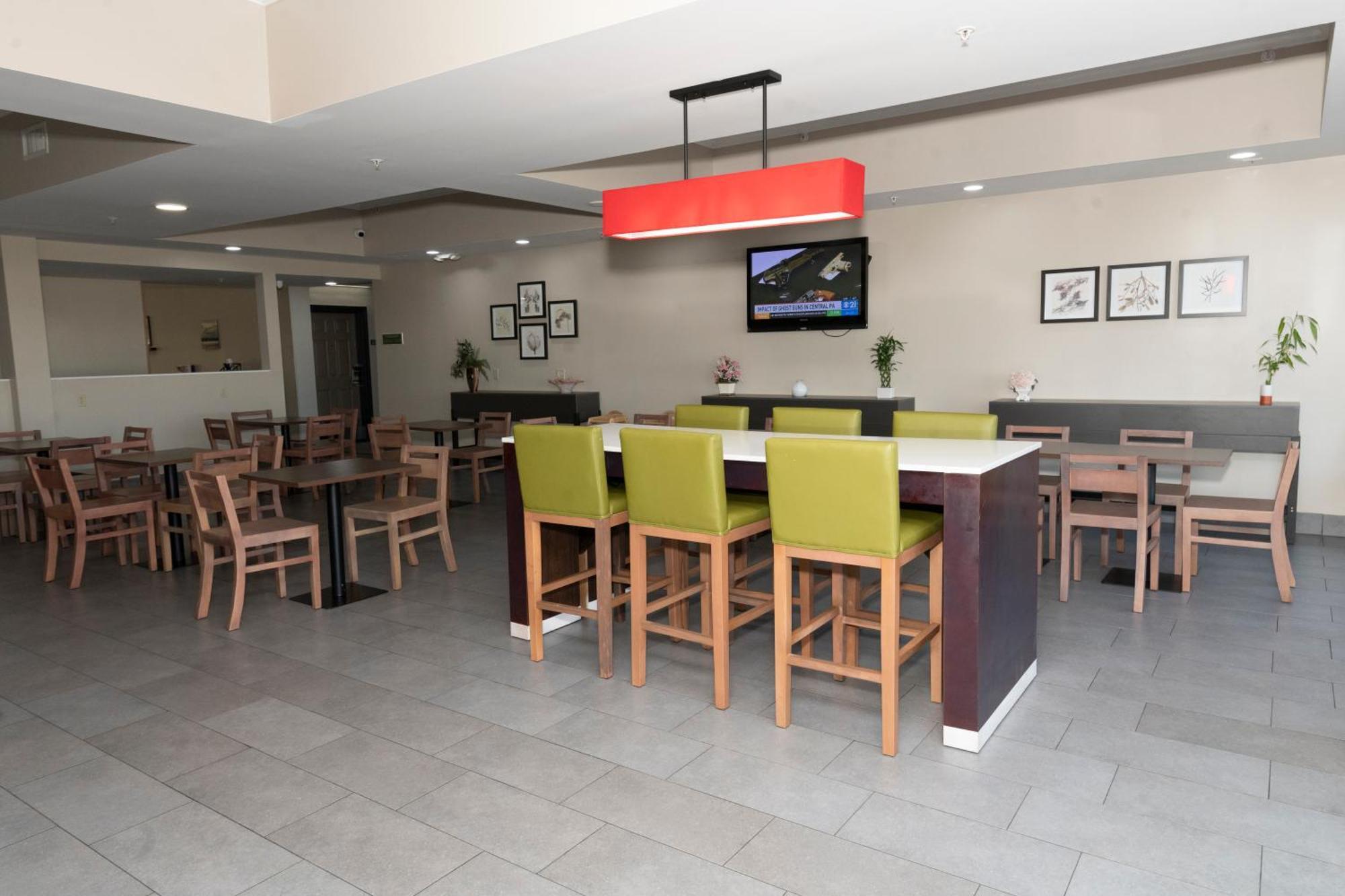 Country Inn & Suites By Radisson, Harrisburg - Hershey West, Pa Bagian luar foto