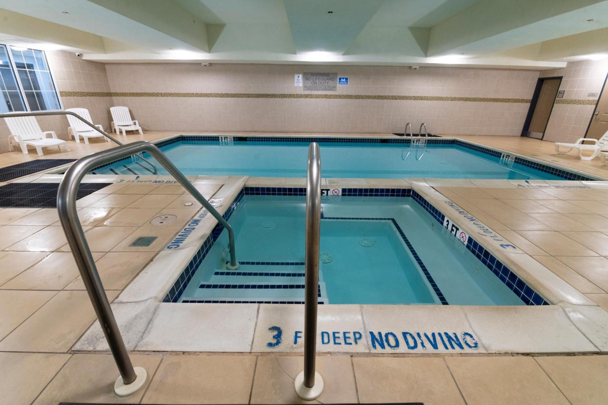Country Inn & Suites By Radisson, Harrisburg - Hershey West, Pa Bagian luar foto
