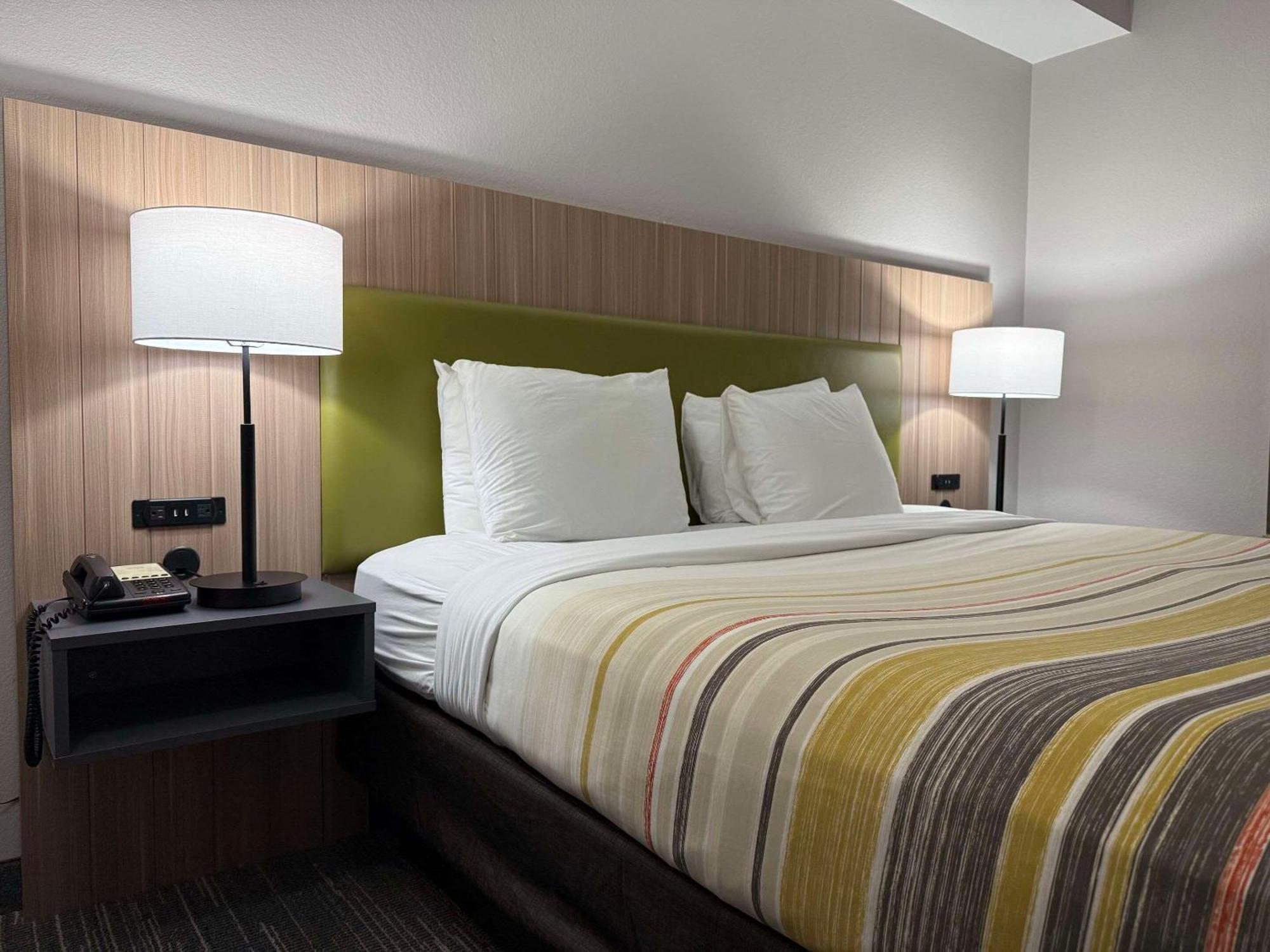 Country Inn & Suites By Radisson, Harrisburg - Hershey West, Pa Bagian luar foto