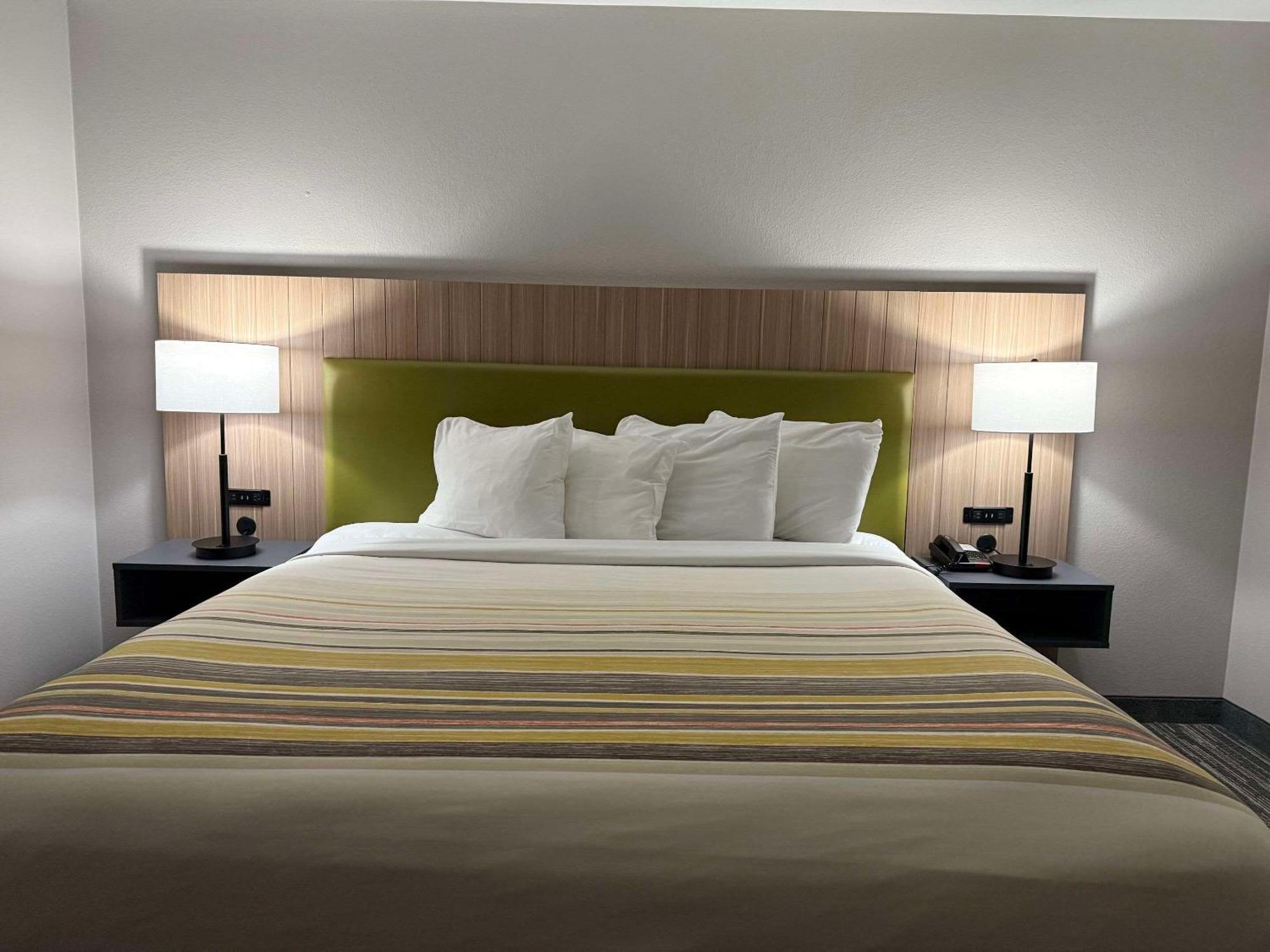 Country Inn & Suites By Radisson, Harrisburg - Hershey West, Pa Bagian luar foto